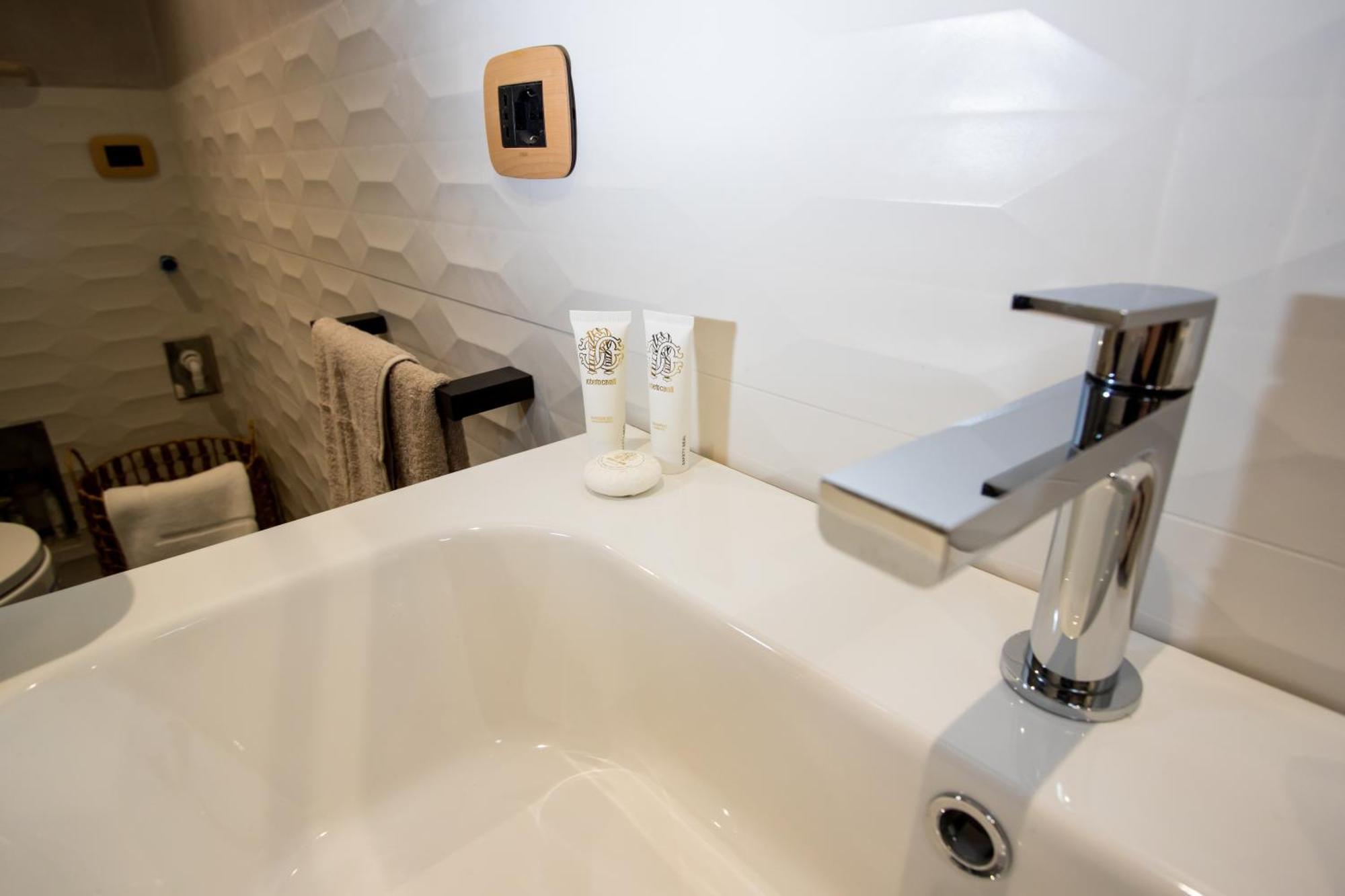 Fornaci 48 Guest House Рим Экстерьер фото