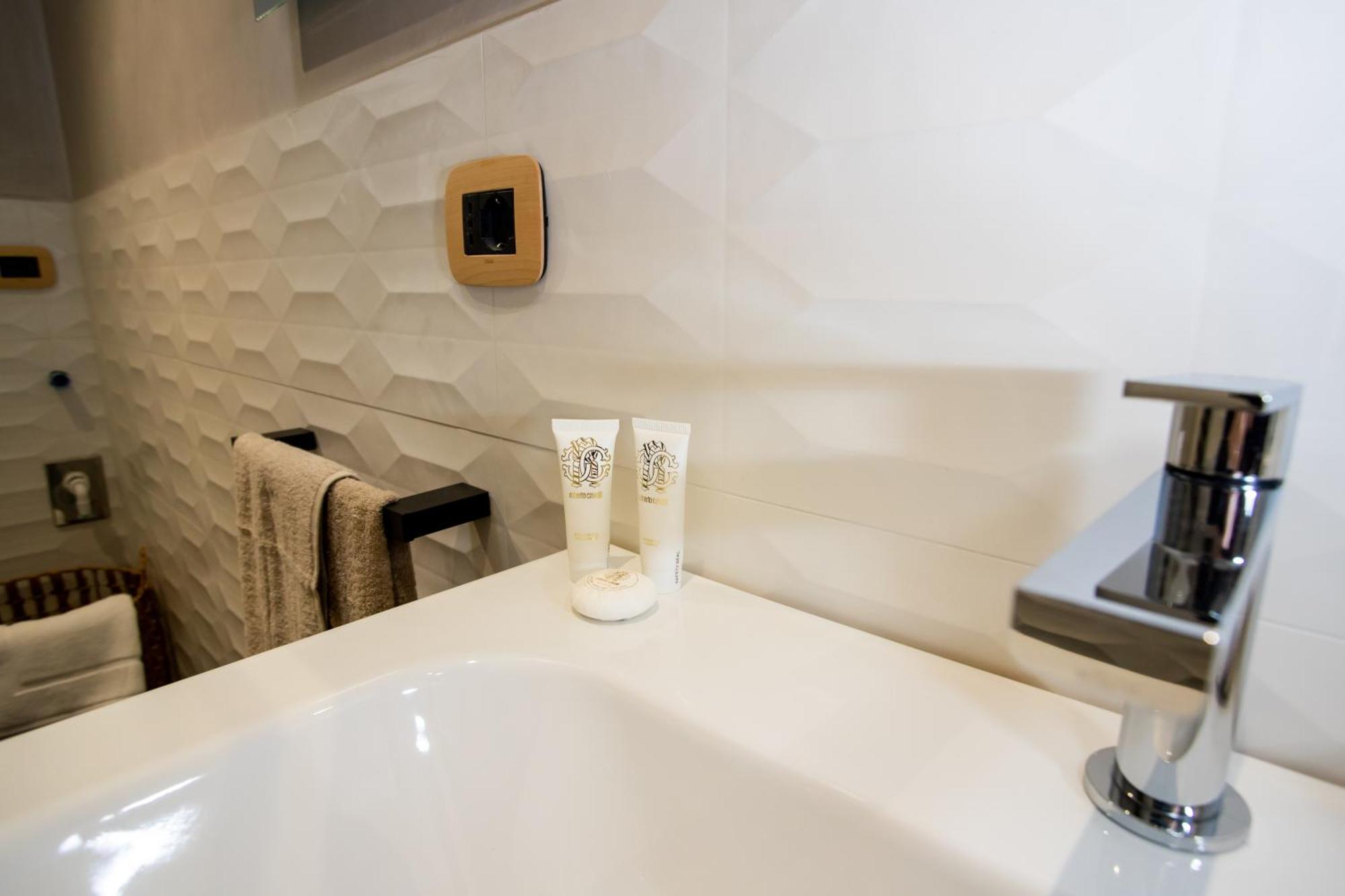 Fornaci 48 Guest House Рим Экстерьер фото